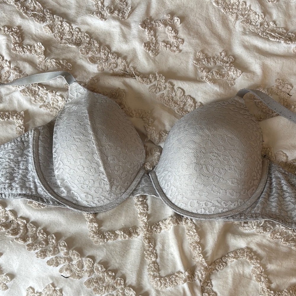Victoria Secret White Bra 36D